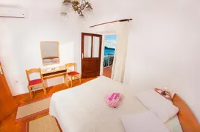 Tri Sestre Rooms - Image 3
