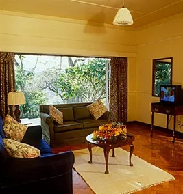 Outspan Hotel - Image 4