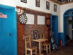 More Coffee Hotel - Image 2