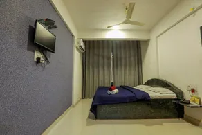 Ekdant Hotel - Image 2