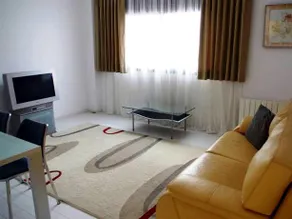 Bed and Go Apartments - Image 4