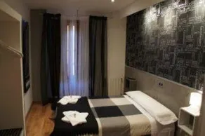 Hostal Mister Ramiro Madrid - Image 2