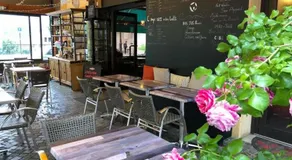 Hotel Bar Des Sports - Image 3