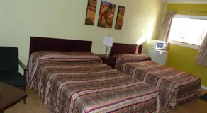 Motel Canadien - Image 5