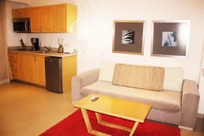 Taheima 2112 by O Hotel Suites - Image 5