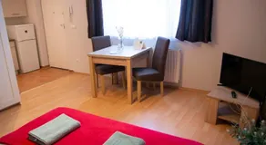 Keleti Garden Aparthotel - Image 3