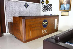 Oyo Premium Rajpur Road Dilaram Chowk - Image 3