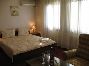 Family Hotel Regina - Image 5