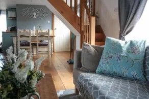 Cherry Orchard Lodge - Image 4