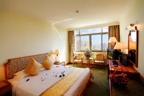 Sanya Haifuyuan Hotel - Image 4