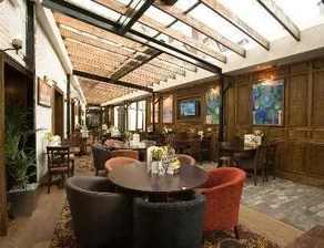 George Hotel Wetherspoon - Image 3