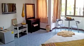 Beshert Guesthouse - Image 5