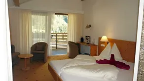Hotel Alpenrose - Image 3