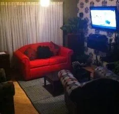 Hostal Jacaranda Home - Image 1