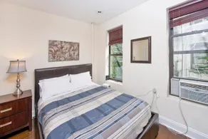 Amazing 2 Bedroom Apartment at Theatre District - Image 4