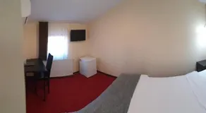Motel Diamant - Image 2