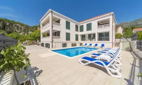 Casa Blanca y Verde - Image 2
