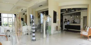 Savoy Hotel Pietrasanta - Image 4