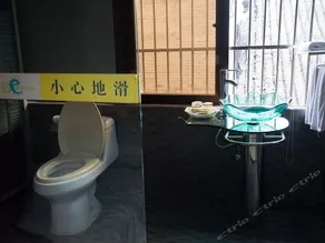 Xia e Business Hostel - Image 5