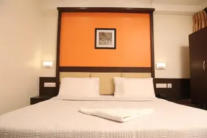 Hotel Sabarees Residency - Image 5