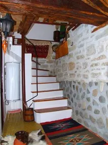 Proinovska House - Image 4