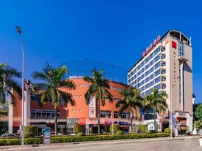 Yishan Meiyuan Hotel - Image 3