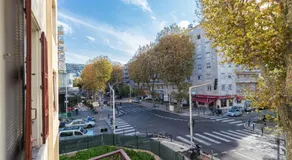 2 Bdr 105m2 Classy near Garibaldi tram with garage - Image 4