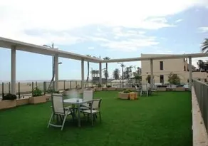 Valencia Beach Apartments - Image 2