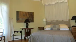 Lakewinds Country Manor - Image 4
