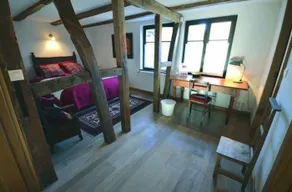 Bed And Kougelhopf - Image 4