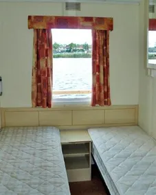 House Boat Catamaran - Image 5