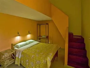 Chingaara Estate Guest House - Image 2