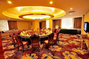 Elite Garden Hotel - Image 5