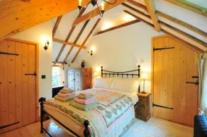 Manor House Stables - Image 3