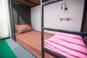 Tia Thai Hostel - Image 5