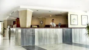Hotel Catalonia Consul - Image 3