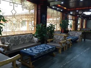 Xianggong Mountain Wangjinglou Inn - Image 3