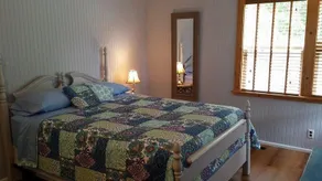Island Getaway Vacation Rental - Image 5