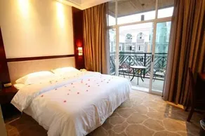 Kunming Tang Yun Hotel Shibo - Image 5