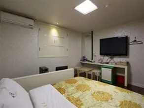 S1 Motel - Image 5