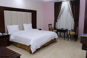 Rafahiat Jeddah Hotel Suites - Image 5