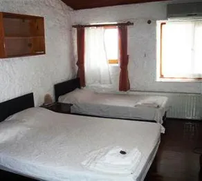 Troas Motel - Image 3