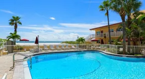 117 at Surf Song Resort by RedAwning - Image 5