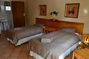 Jacaranda Lodge - Image 3