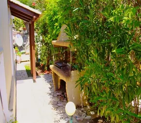 Appartement convivial et familial avec jardin, piscine et barbecue | À côté de la plage | Avec animaux admis - Image 3