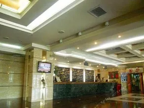 Longmen Grand Hotel - Image 4