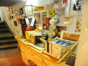 Love Woods Hotel - Image 2