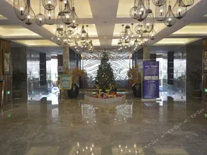 Erhai Zhimen Leisure Hotel - Image 4