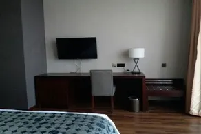 Lan Pa Hotel - Image 2