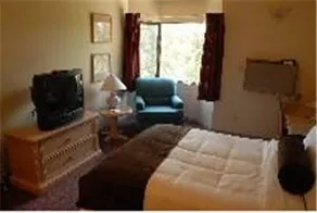 Radium Resort - Image 3